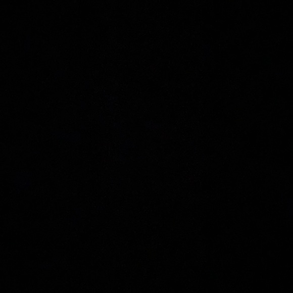 Meet your Posher, Keeley - Picture 1 of 1